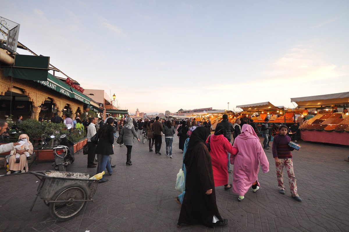 Evening crowds at Jemaa el-Fnaa, Marrakesh